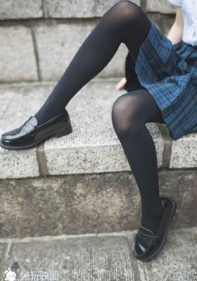 年轻的姐妹