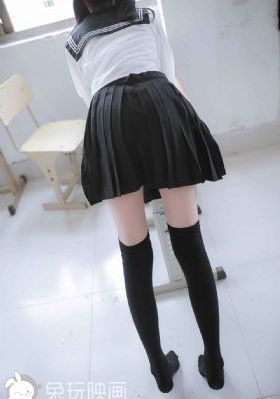 成年人观看视频